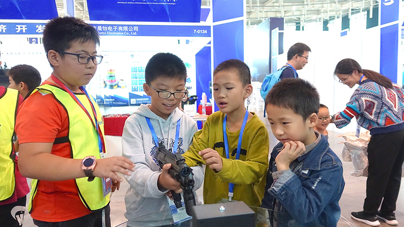 children with a MP9-LT Phoenix